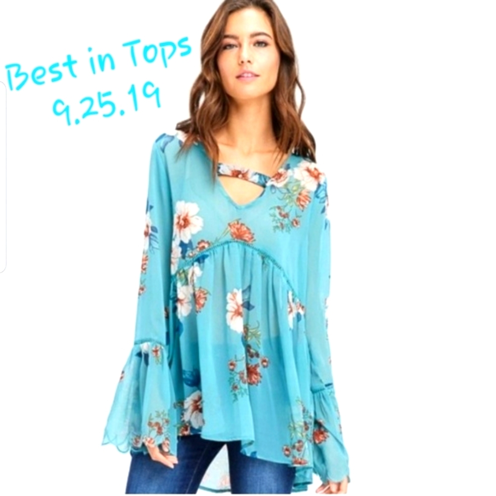 💕🩵 Crescent "Gemma" Floral Chiffon Top🩵 - Picture 2 of 5